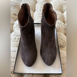 Women's Suede Ankle Boots
